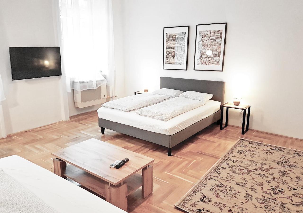 דירות בודפשט Luxury New Cozy Flat At Dob Street Nearby Gozsdu Court מראה חיצוני תמונה