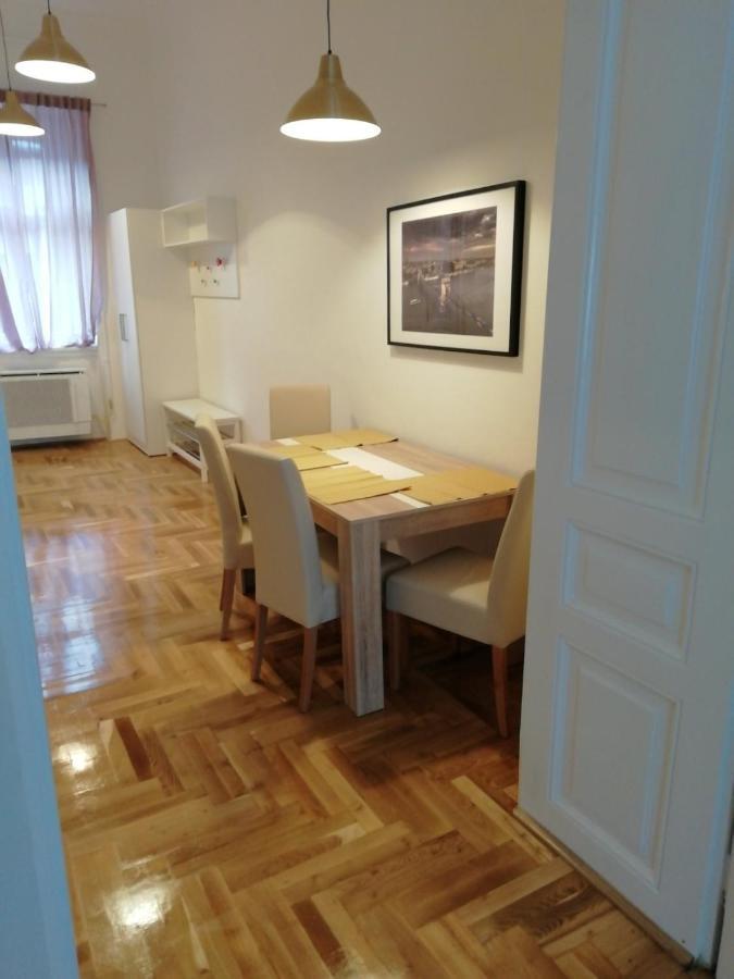 דירות בודפשט Luxury New Cozy Flat At Dob Street Nearby Gozsdu Court מראה חיצוני תמונה